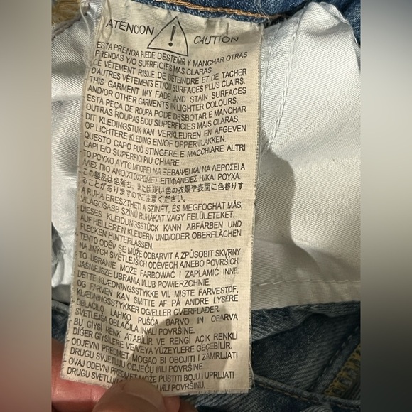 Zara relaxed fir jeans size4 Us in blue color - Picture 10 of 14